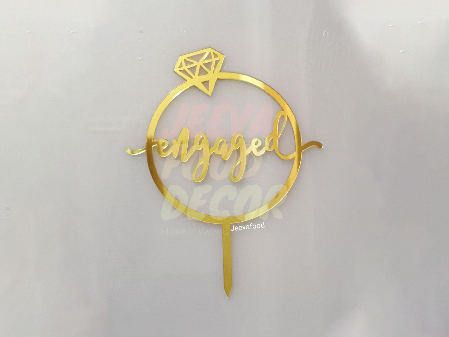 Engaged  Acrylic Cake Toppers - 5.5\" - Gold